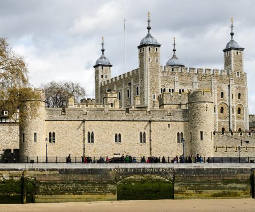 Beginning with the reign of King Henry III, various British rebels were drawn and quartered at the Tower of London.